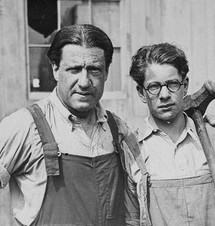 Stephen S. Wise and son (1918). Source: Wikipedia Commons.